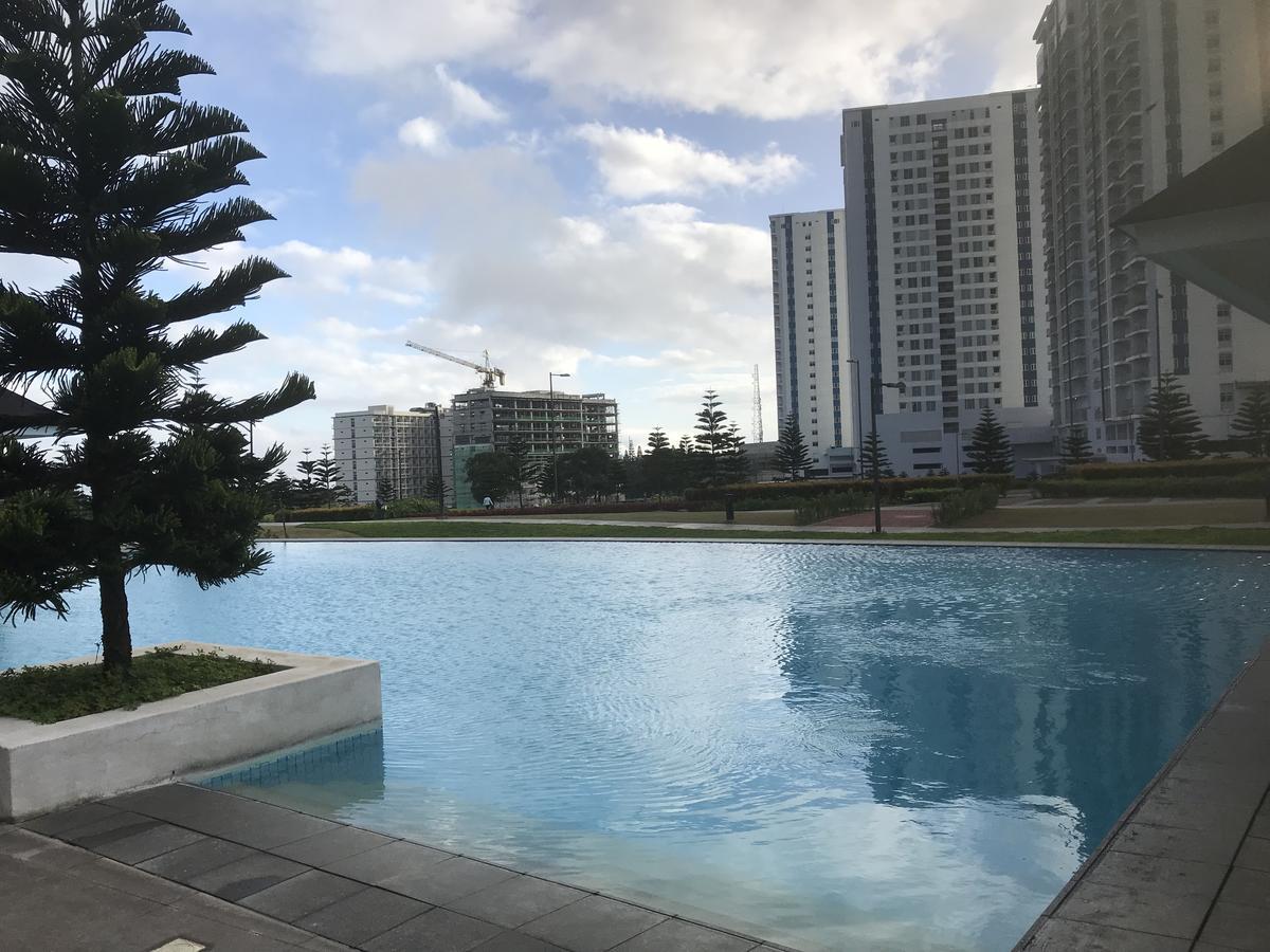 Holy Family Condo At Wind Residences,Tagaytay Tagaytay City Eksteriør billede