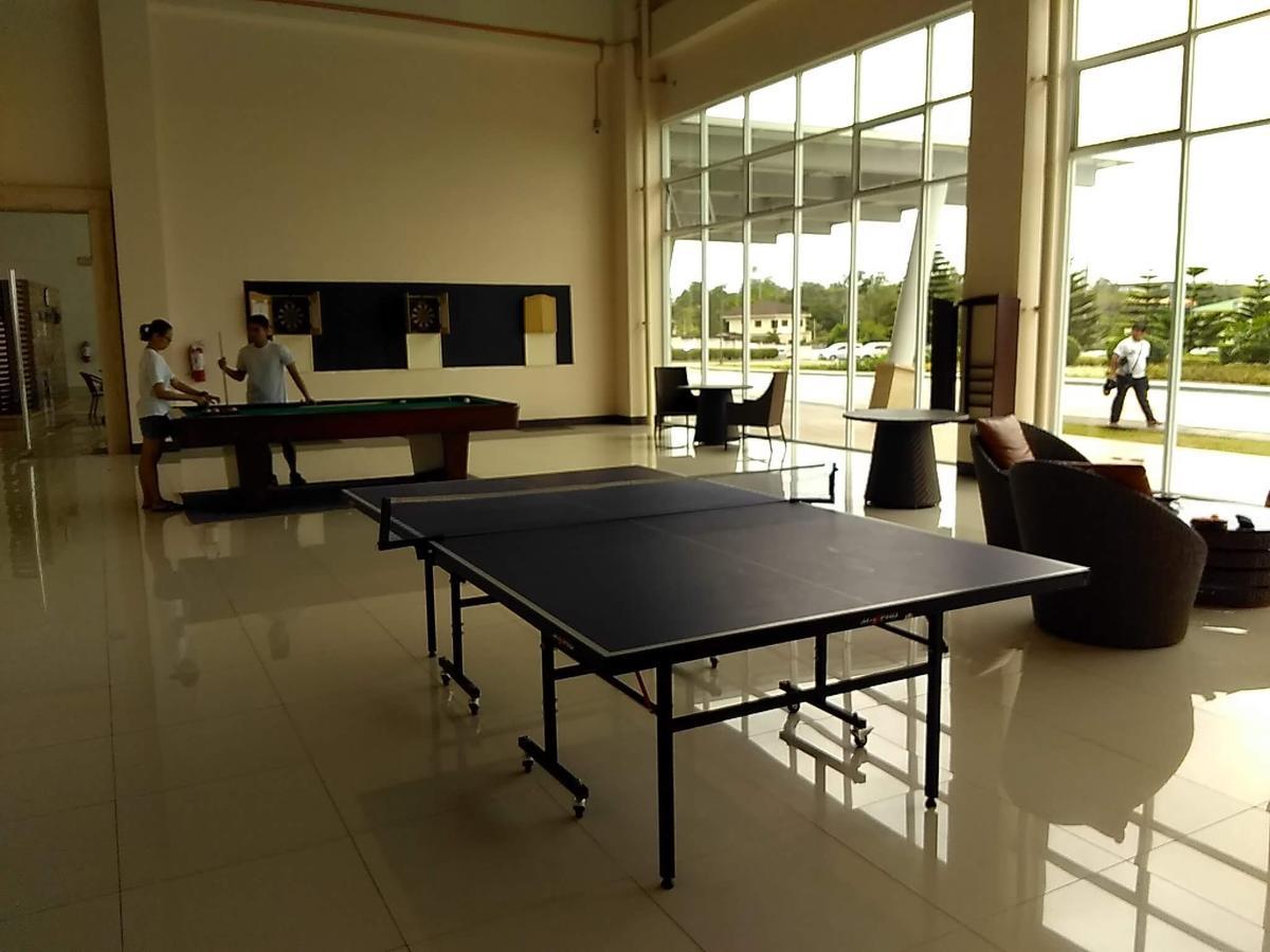 Holy Family Condo At Wind Residences,Tagaytay Tagaytay City Eksteriør billede